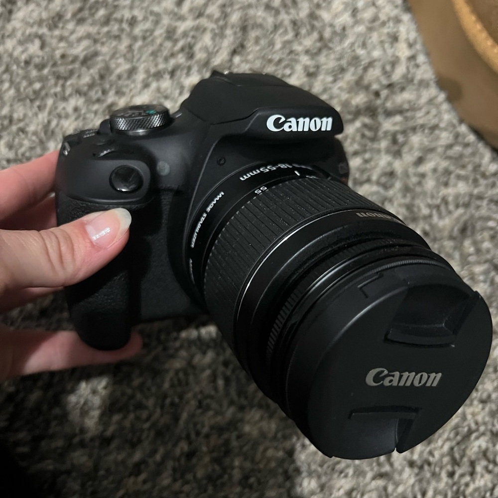 Canon Eos Rebel T7 1500D